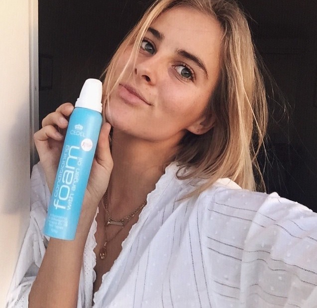 Indy Clyton, instagrammer