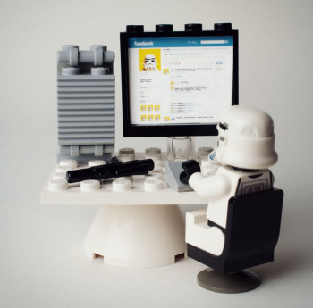 lego-facebook